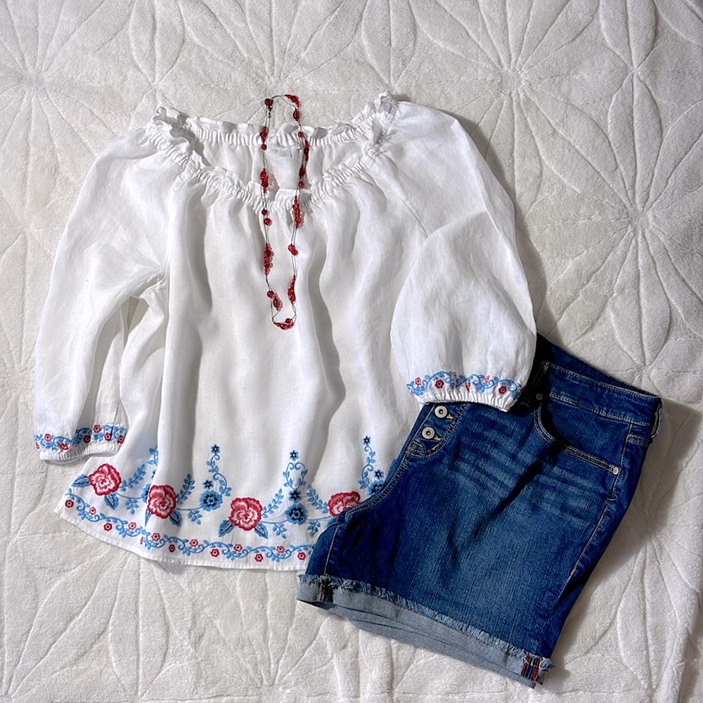 Charter Club XL Red White & Blue embroidered Floral Linen top